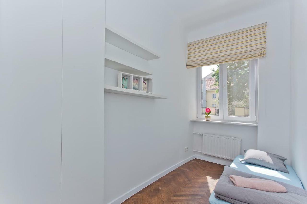 Luxury And Comfortable- Golden Apartments- Royal Street Varsovie Extérieur photo